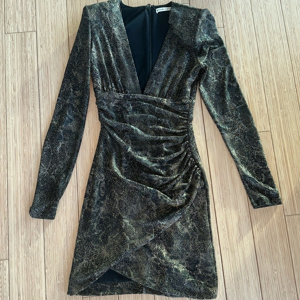 Alice and Olivia black and gold metallic dress size 0